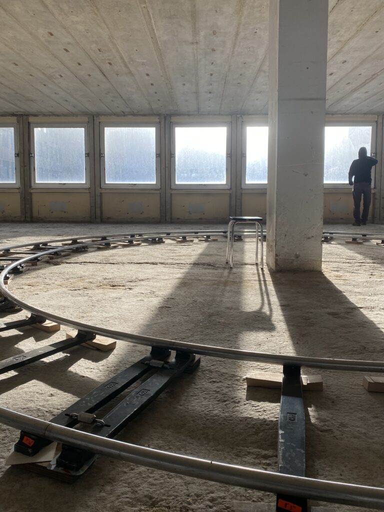 story ; fun fact ; dop ; life ; cool ;camera